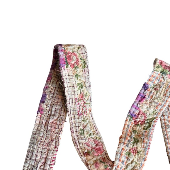 Magnolia Pearl Shea Suspenders Martha Floral Print Metal Hook One Size NWT NEW - Picture 2 of 9